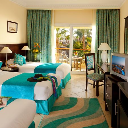 Sierra Sharm El Sheikh Ξενοδοχείο Εξωτερικό φωτογραφία A room at the Hilton Sharm El Sheikh